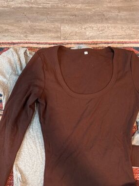 SHEIN Brown Ribbed Long Sleeve Scoop Neck Top